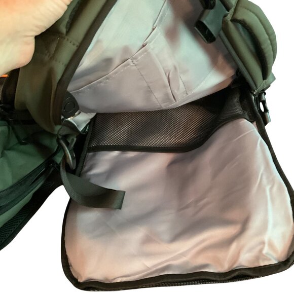 Bange Digital Nomad Backpack Green  Water-Resistant USB Charging Port Anti-Theft - Picture 8 of 11